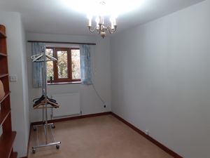 Photo 19- click for photo gallery